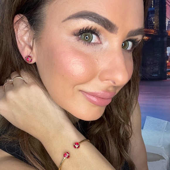 BEAUTIFUL ♠️ Kate Spade ♠️ Bracelet and Earring Set - Picture 3 of 3